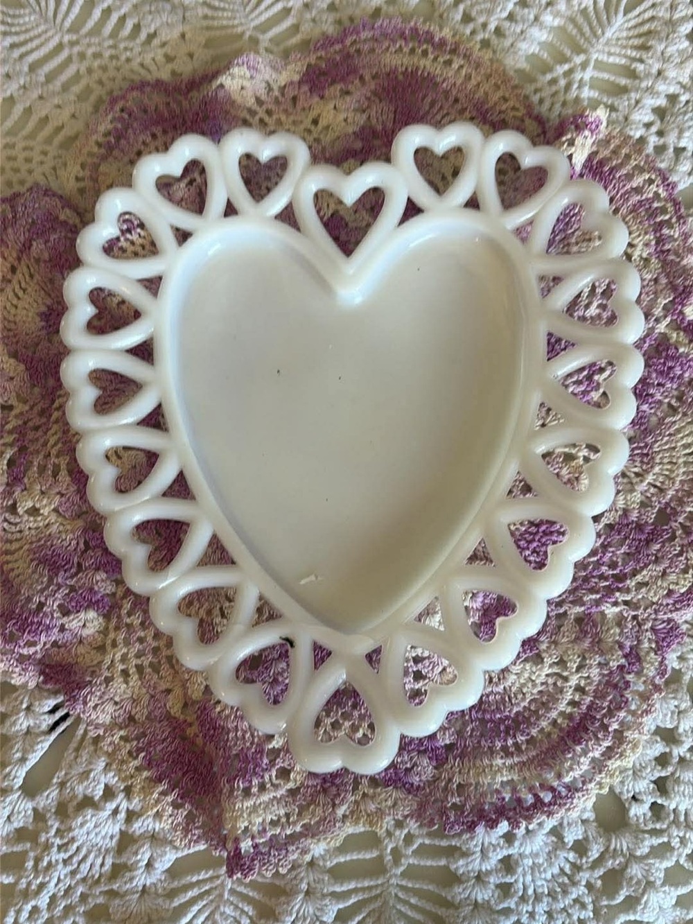 Vintage 1950's westmoreland white milk glass heart shaped
